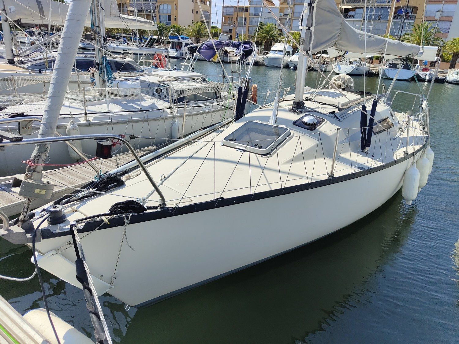 slider 1 Beneteau First 25 QR